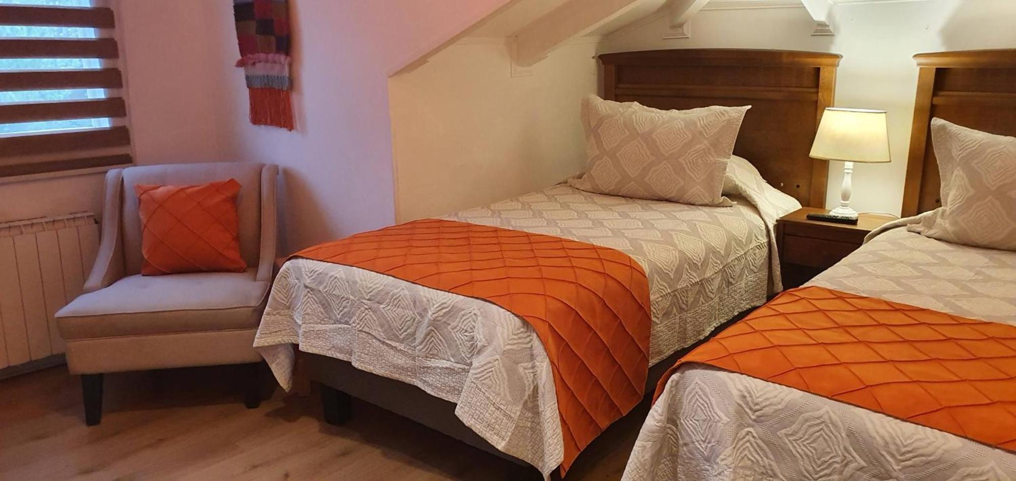 Hotel Puerta Del Lago Puerto Varas Kültér fotó