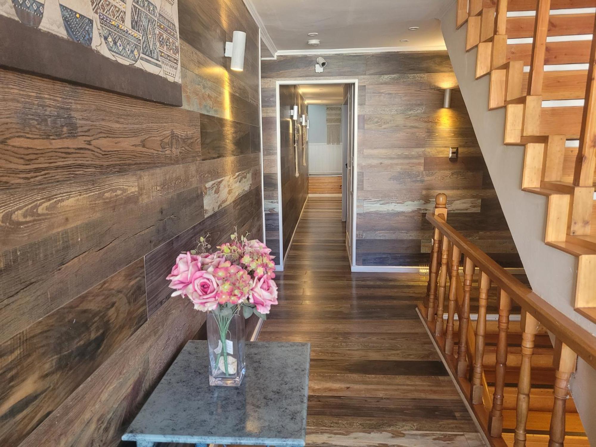 Hotel Puerta Del Lago Puerto Varas Kültér fotó